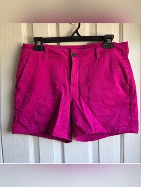 a.n.a Women’s Bright Fuchsia Twill Shorts